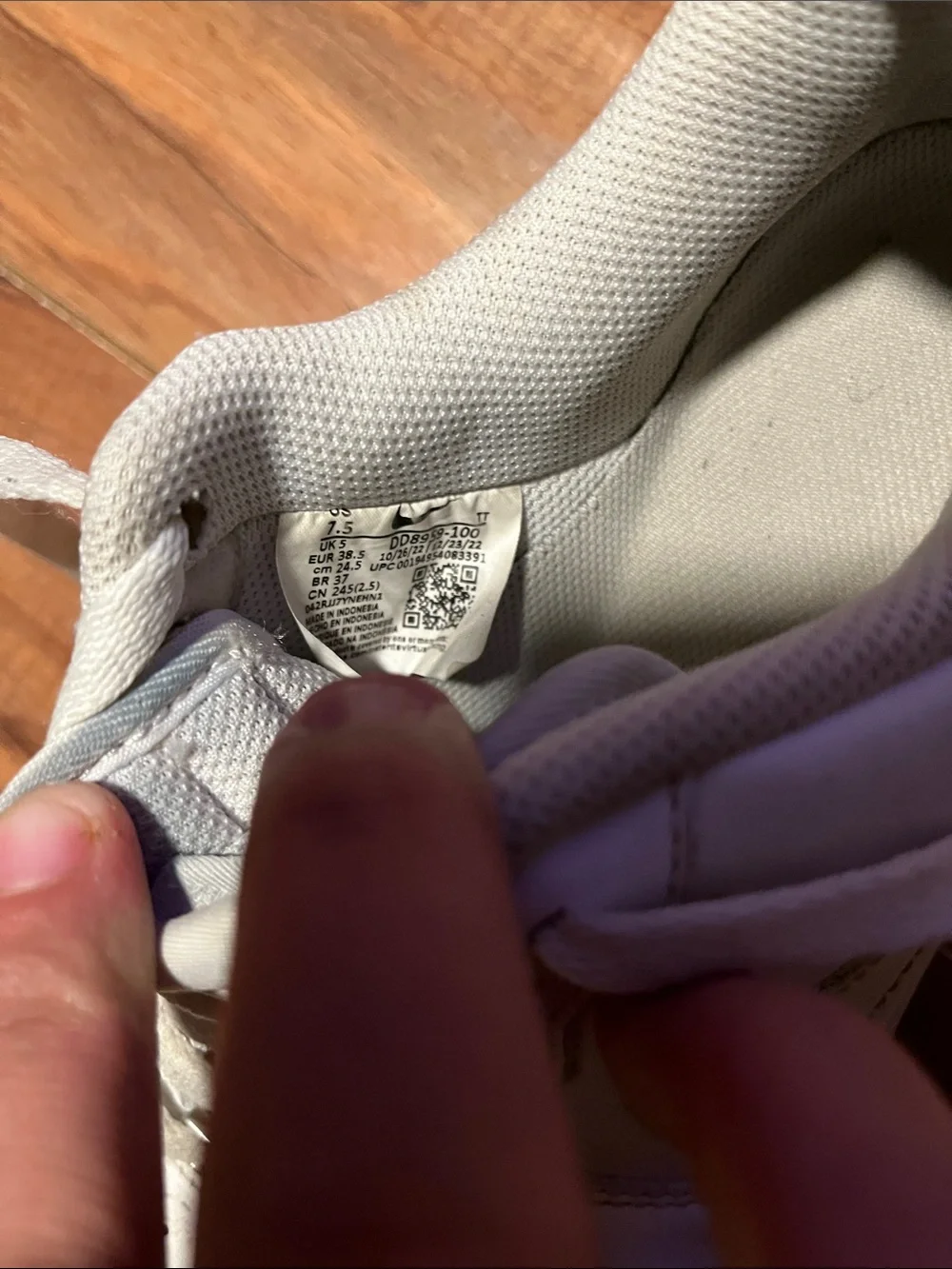 Nike Kids White Low-Top Lace-Up Sneakers